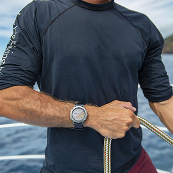 Обновленные GPS-часы со специальными морскими функциями QUATIX 6 – ваш надёжный советник в море и на суше