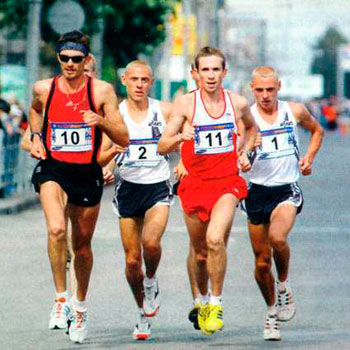 Главный спортивный праздник города Новосибирска – «Сибирский фестиваль бега» -  состоится в этом году 7 сентября при поддержке компании Garmin